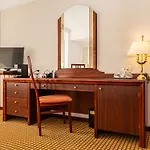 Aro Palace Hotel 5*