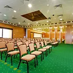 Aro Palace Hotel