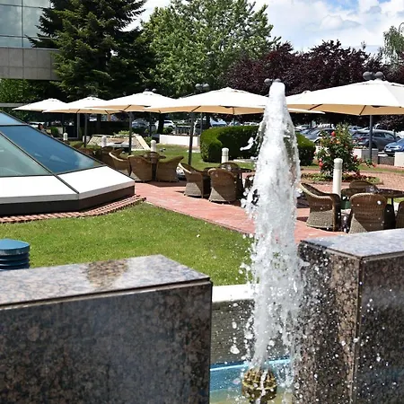 Aro Palace 5*