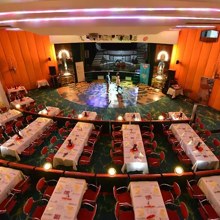 Aro Palace Hotel