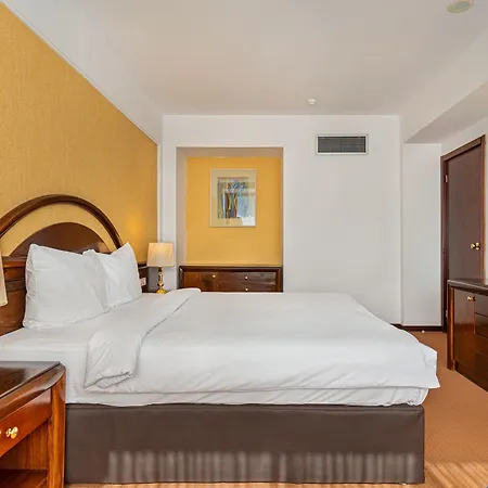 Aro Palace 5*