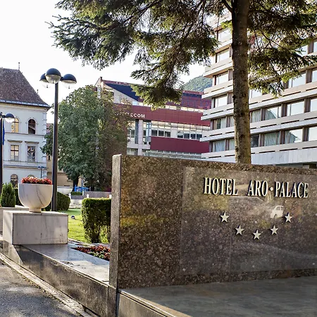 Aro Palace Hotel 5*