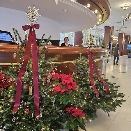 Aro Palace Hotel 5*