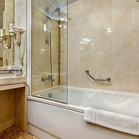 Hotel Aro Palace 5*