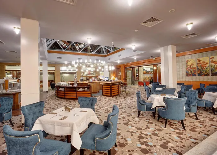 Aro Palace 5* Brasov