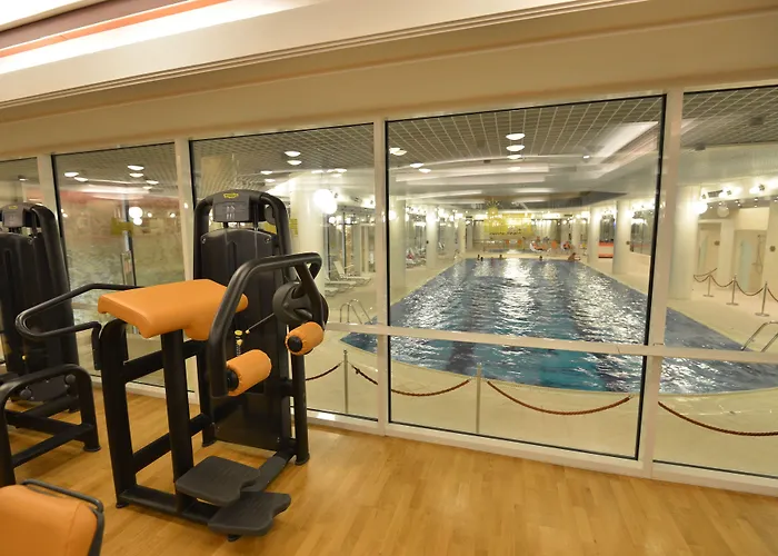 호텔 아로 팰리스